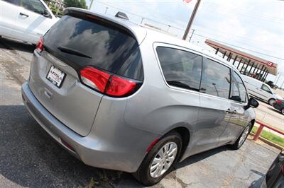 2018 Chrysler Pacifica L   - Photo 27 - Tulsa, OK 74112