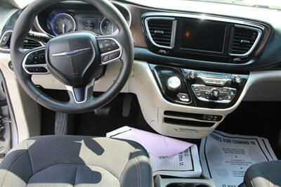 2018 Chrysler Pacifica L   - Photo 17 - Tulsa, OK 74112
