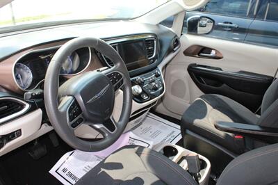 2018 Chrysler Pacifica L   - Photo 16 - Tulsa, OK 74112