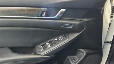 2019 Honda Accord Touring   - Photo 14 - Tulsa, OK 74112