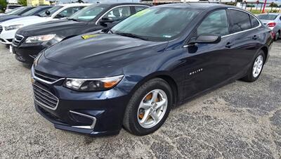 2018 Chevrolet Malibu LS   - Photo 2 - Tulsa, OK 74112