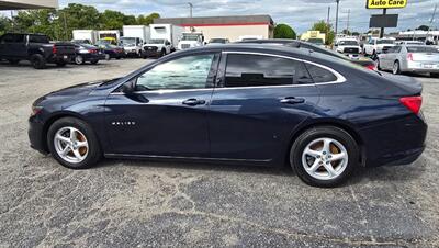 2018 Chevrolet Malibu LS   - Photo 4 - Tulsa, OK 74112