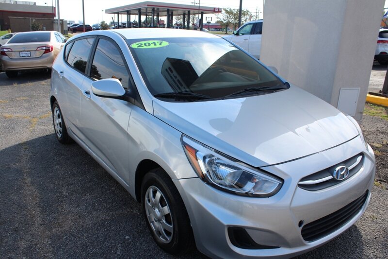 2017 Hyundai ACCENT SE - Photo 1 - Tulsa, OK 74112