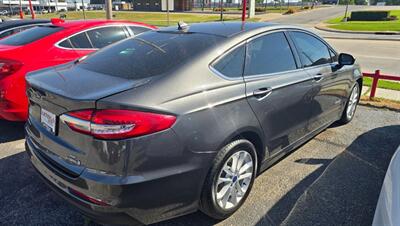 2019 Ford Fusion Hybrid SE - Photo 5 - Tulsa, OK 74112