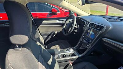 2019 Ford Fusion Hybrid SE - Photo 9 - Tulsa, OK 74112