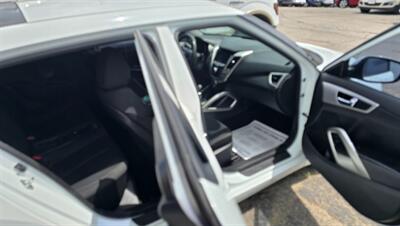 2016 Hyundai VELOSTER Tech   - Photo 12 - Tulsa, OK 74112