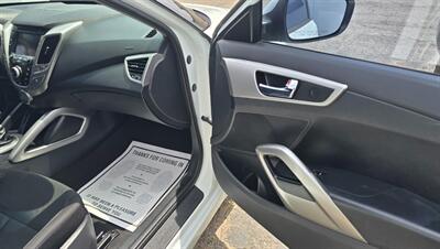 2016 Hyundai VELOSTER Tech   - Photo 10 - Tulsa, OK 74112