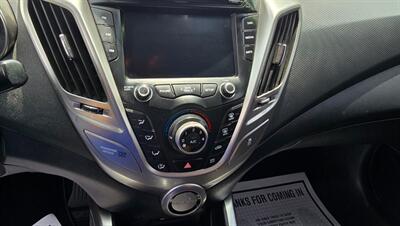 2016 Hyundai VELOSTER Tech   - Photo 22 - Tulsa, OK 74112