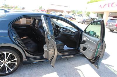 2019 Toyota Camry LE   - Photo 10 - Tulsa, OK 74112