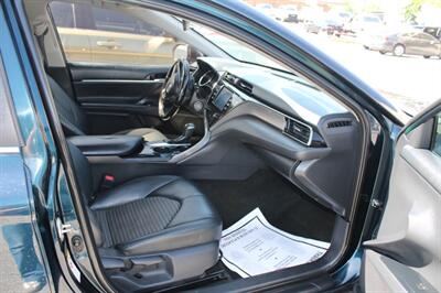 2019 Toyota Camry LE   - Photo 8 - Tulsa, OK 74112