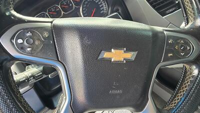 2015 Chevrolet Suburban LT - Photo 13 - Tulsa, OK 74112