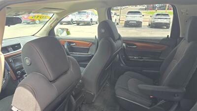 2015 Chevrolet Traverse LT   - Photo 11 - Tulsa, OK 74112