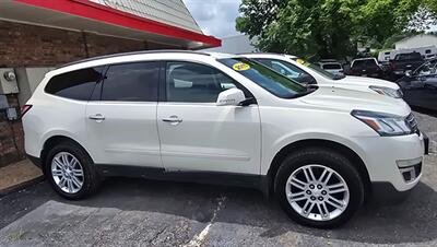 2015 Chevrolet Traverse LT   - Photo 3 - Tulsa, OK 74112