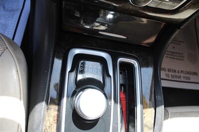 2017 Chrysler 300C   - Photo 18 - Tulsa, OK 74112
