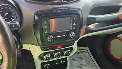 2015 Jeep Renegade Latitude   - Photo 28 - Tulsa, OK 74112