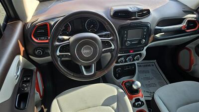 2015 Jeep Renegade Latitude   - Photo 17 - Tulsa, OK 74112