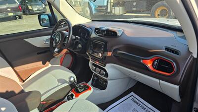 2015 Jeep Renegade Latitude   - Photo 10 - Tulsa, OK 74112