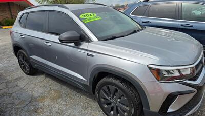 2022 Volkswagen Taos Trendline - Photo 1 - Tulsa, OK 74112