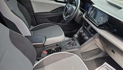 2022 Volkswagen Taos Trendline - Photo 10 - Tulsa, OK 74112