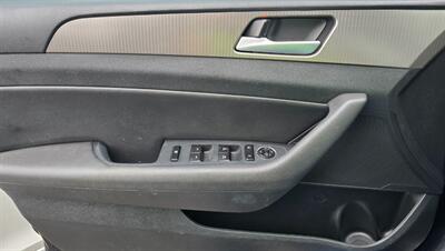2018 Hyundai SONATA Sport 2.0T - Photo 14 - Tulsa, OK 74112