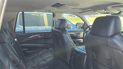 2015 Cadillac Escalade Luxury - Photo 12 - Tulsa, OK 74112