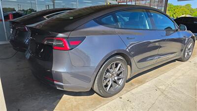 2021 Tesla Model 3 Standard Range Plus - Photo 4 - Tulsa, OK 74112