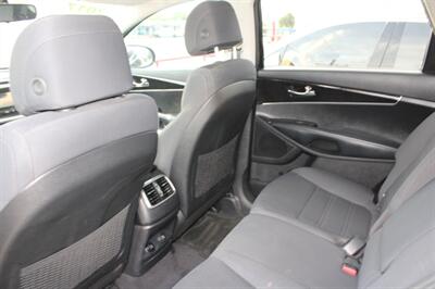 2017 Kia Sorento LX   - Photo 31 - Tulsa, OK 74112