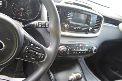 2017 Kia Sorento LX   - Photo 17 - Tulsa, OK 74112