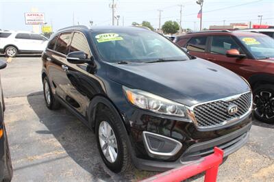 2017 Kia Sorento LX   - Photo 1 - Tulsa, OK 74112