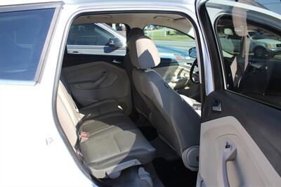 2016 Ford Escape SE - Photo 8 - Tulsa, OK 74112