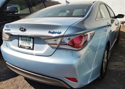 2013 Hyundai SONATA Hybrid Limited   - Photo 3 - Tulsa, OK 74112