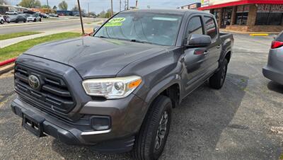 2018 Toyota Tacoma SR - Photo 2 - Tulsa, OK 74112