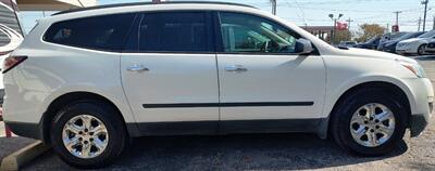 2014 Chevrolet Traverse LS   - Photo 1 - Tulsa, OK 74112