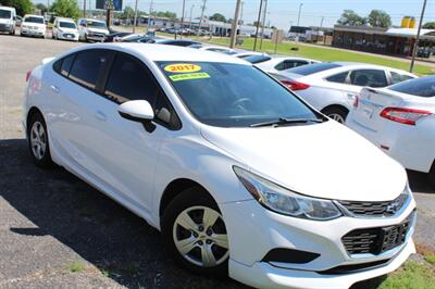 2017 Chevrolet Cruze LS Auto   - Photo 1 - Tulsa, OK 74112