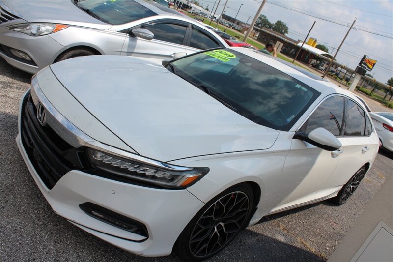 2019 Honda Accord Touring  