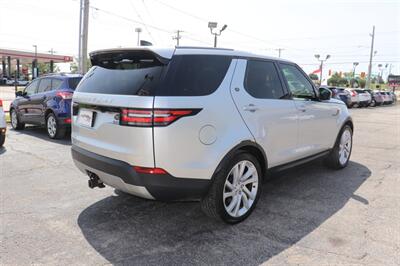 2017 Land Rover Discovery HSE Luxury   - Photo 2 - Tulsa, OK 74112