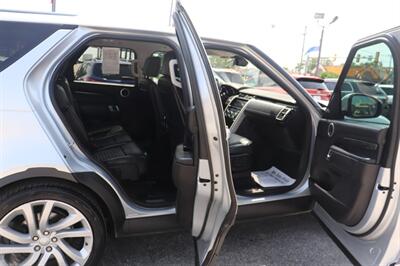 2017 Land Rover Discovery HSE Luxury   - Photo 18 - Tulsa, OK 74112
