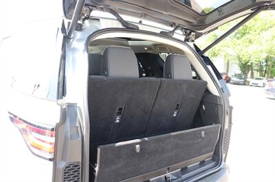 2017 Land Rover Discovery HSE Luxury   - Photo 6 - Tulsa, OK 74112