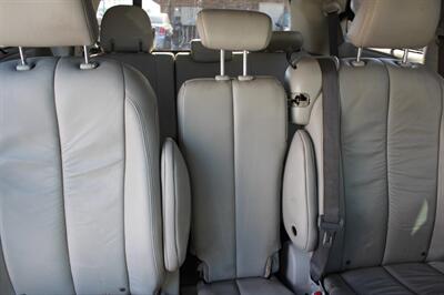 2011 Toyota Sienna XLE 8-Passenger - Photo 12 - Tulsa, OK 74112