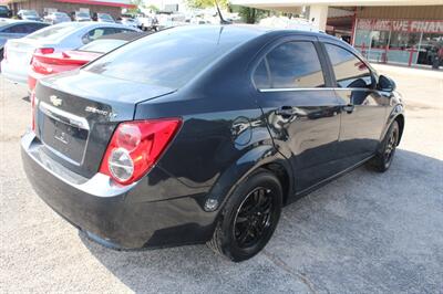2014 Chevrolet Sonic LT Auto   - Photo 22 - Tulsa, OK 74112