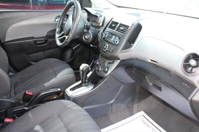 2014 Chevrolet Sonic LT Auto   - Photo 27 - Tulsa, OK 74112