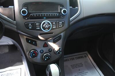 2014 Chevrolet Sonic LT Auto   - Photo 16 - Tulsa, OK 74112