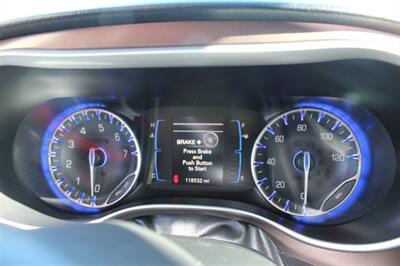 2017 Chrysler Pacifica Touring-L - Photo 15 - Tulsa, OK 74112