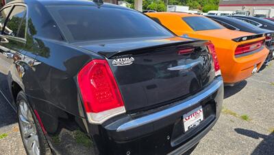 2018 Chrysler 300 Series Limited - Photo 7 - Tulsa, OK 74112
