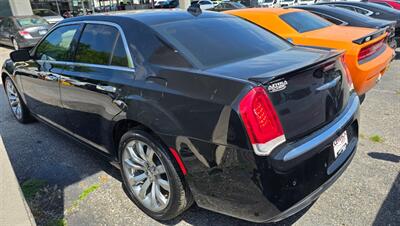 2018 Chrysler 300 Series Limited - Photo 6 - Tulsa, OK 74112