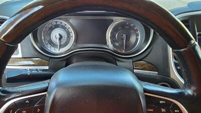 2018 Chrysler 300 Series Limited - Photo 19 - Tulsa, OK 74112