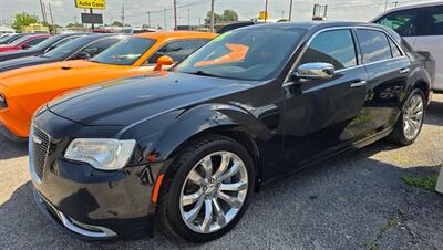 2018 Chrysler 300 Series Limited - Photo 2 - Tulsa, OK 74112
