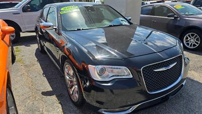 2018 Chrysler 300 Series Limited - Photo 1 - Tulsa, OK 74112