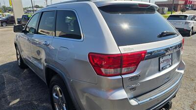 2011 Jeep Grand Cherokee Overland Summit - Photo 5 - Tulsa, OK 74112