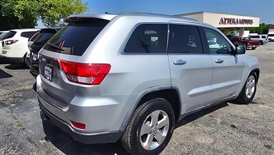 2011 Jeep Grand Cherokee Overland Summit - Photo 3 - Tulsa, OK 74112
